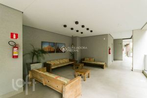 Image 49 - 886532