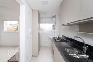 Image 7 - 886532