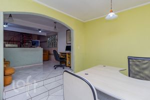 Image 67 - 886536