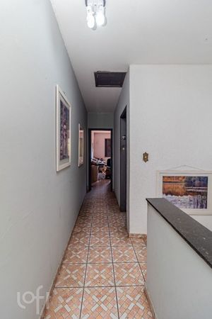 Image 21 - 886536