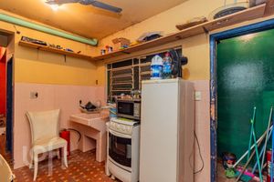 Image 77 - 886536
