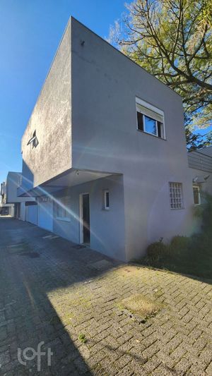 Image 14 - 886550