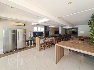 Image 23 - 886565