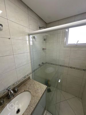 Image 11 - 886567