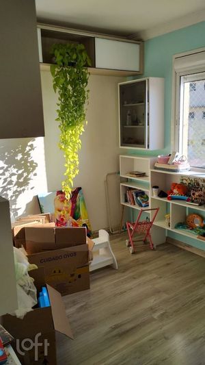 Image 10 - 886568