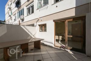 Image 27 - 886569
