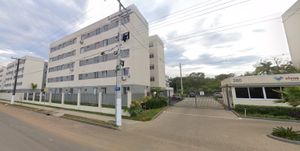 Image 11 - 886618