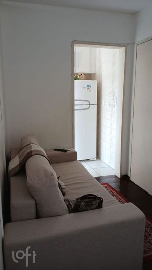 Image 4 - 886619
