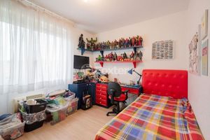 Image 3 - 886621