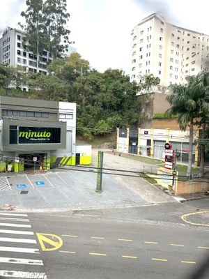 Image 30 - 886624