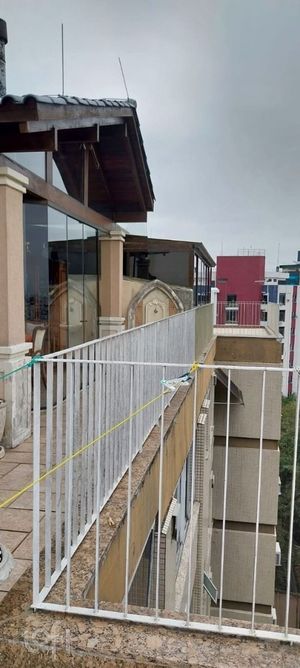 Image 13 - 886629