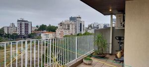 Image 11 - 886629