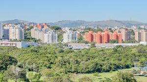 Image 11 - 886630