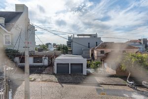 Image 14 - 886633