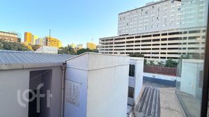 Image 11 - 886639