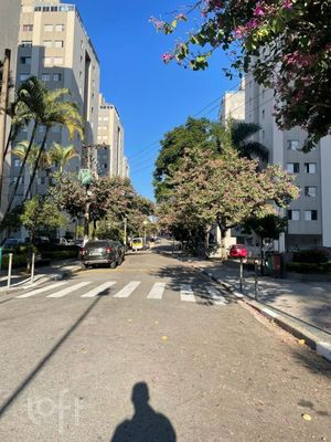 Image 7 - 886640