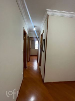 Image 6 - 886640