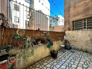 Image 5 - 886642