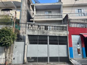 Image 17 - 886646