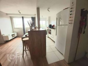 Image 32 - 886652