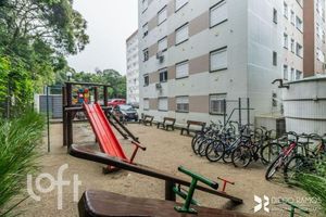 Image 7 - 886652