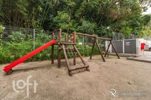 Image 8 - 886652