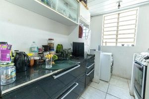 Image 7 - 886653