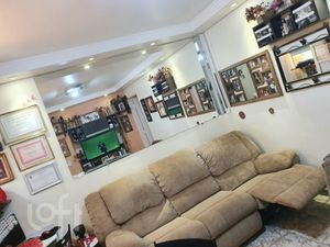 Image 10 - 886655