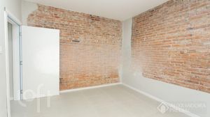 Image 2 - 886656