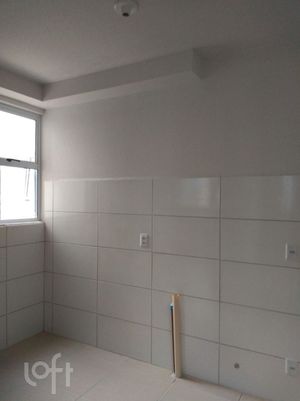 Image 6 - 886657