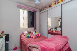 Image 7 - 886661