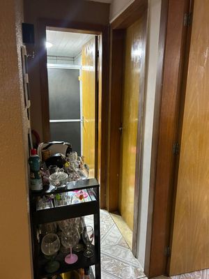 Image 4 - 886661