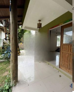 Image 1 - 886662