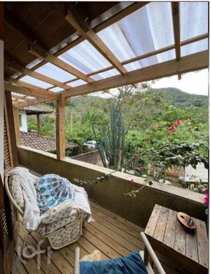 Image 9 - 886662