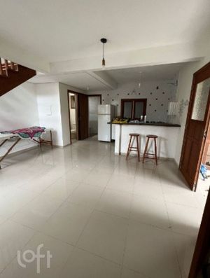 Image 27 - 886662