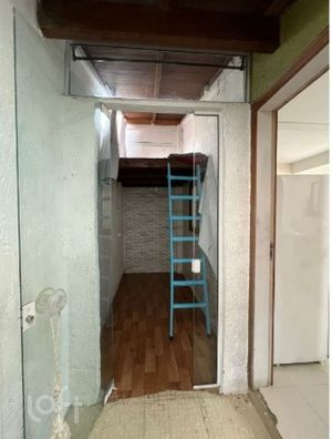 Image 28 - 886662