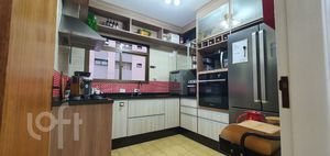 Image 11 - 886665