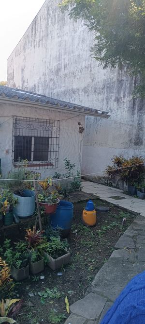 Image 2 - 886668