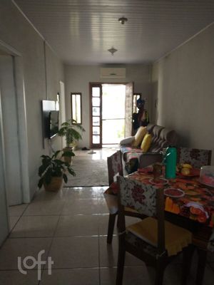 Image 6 - 886670