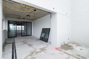 Image 20 - 886676