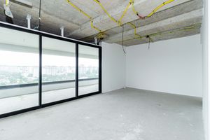 Image 8 - 886676