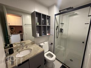 Image 6 - 886677
