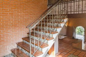 Image 51 - 886692