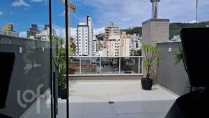 Image 35 - 886704