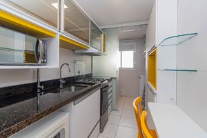 Image 7 - 886721