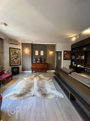 Image 14 - 886722