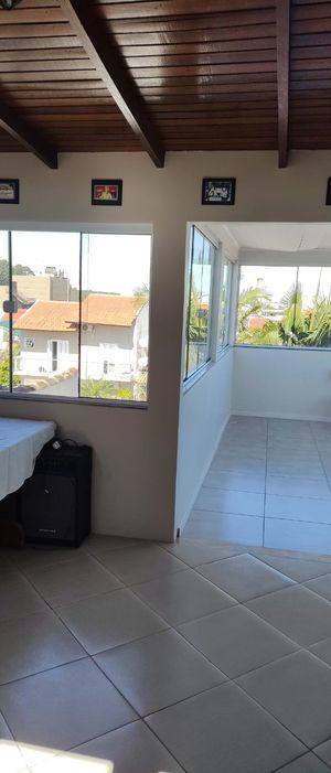Image 35 - 886724