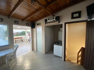 Image 49 - 886724