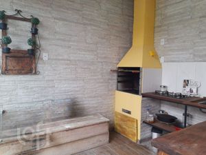 Image 13 - 886730