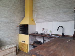 Image 12 - 886730